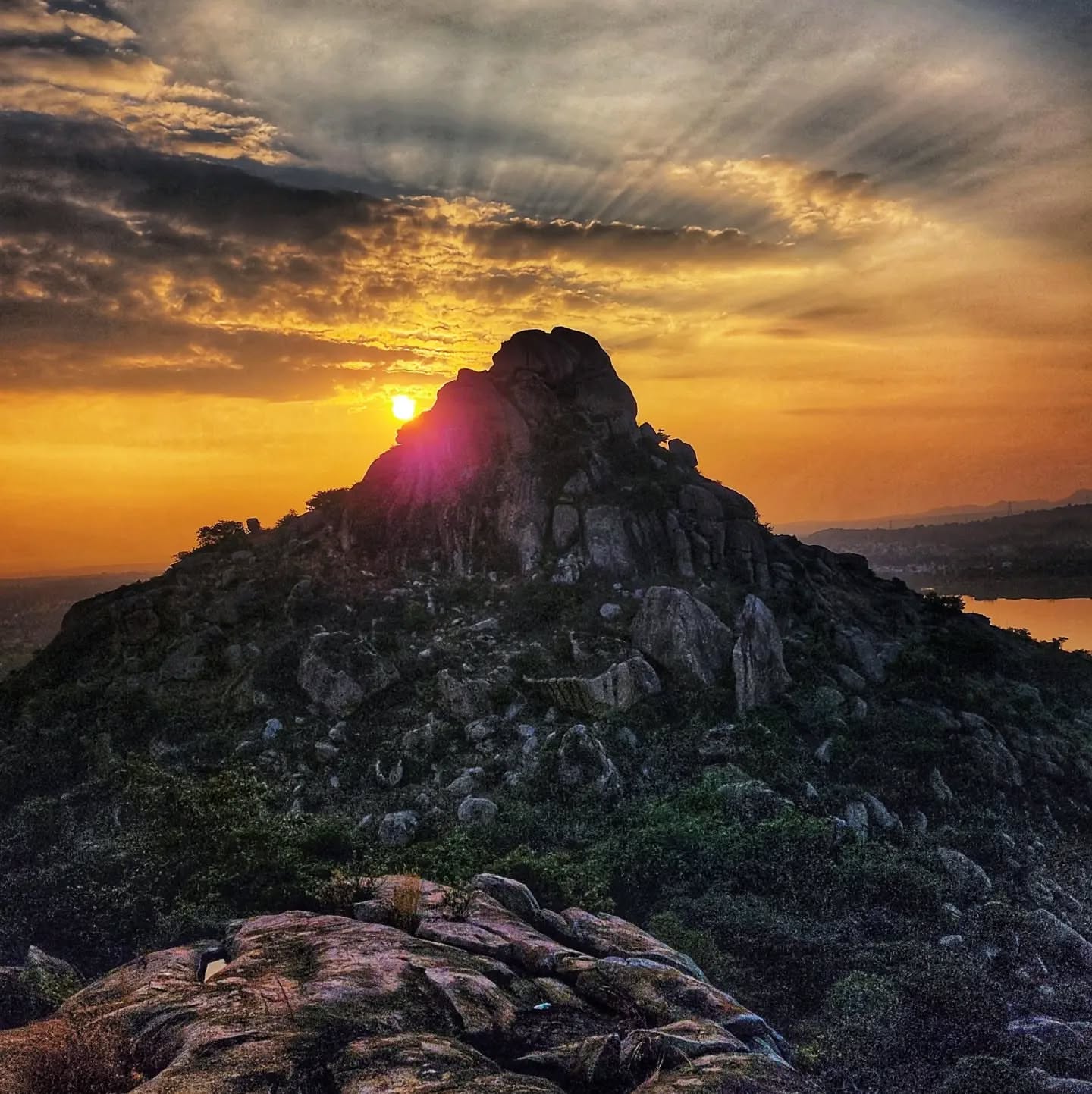 Kunti Betta sunrise view from Bangalore trek